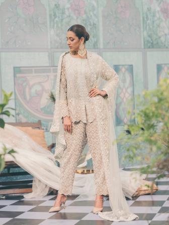 White — A summer fashion staple 