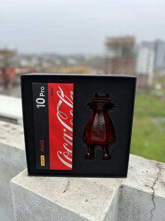 realme_coca_cola_2_4.jpg