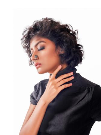 Decoding the art of wearing nose pins