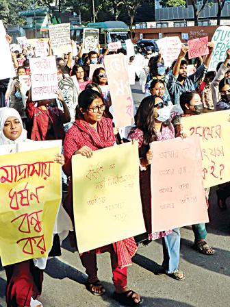 womens-rights-procession.jpg
