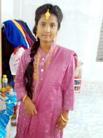 Housewife killed by slitting her throat and burnt husband absconding.jpg
