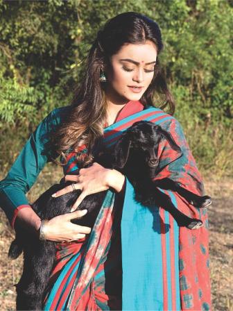 Red, green and colours of Victory!