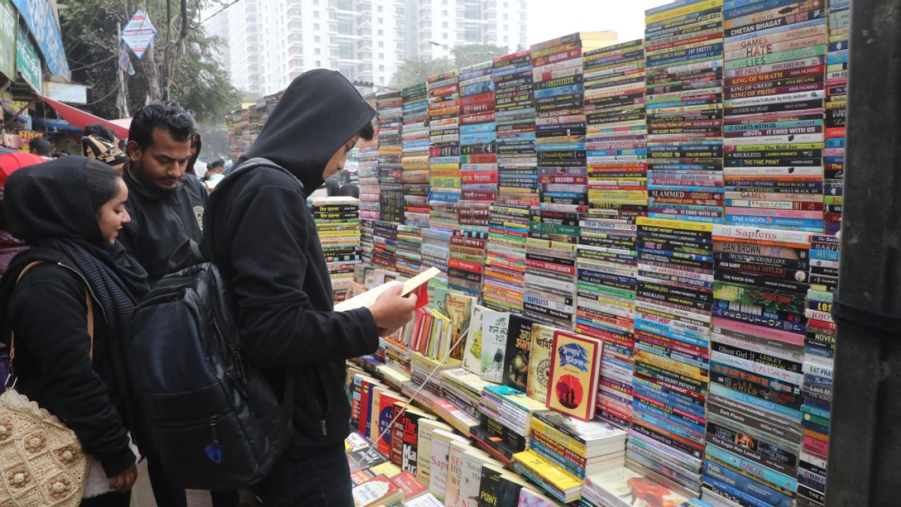 books books books_230e.jpg